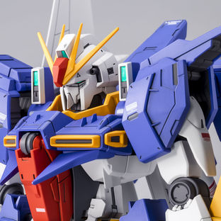 RE/100 1/100 GUNDAM LINDWURM [2022年3月發送]