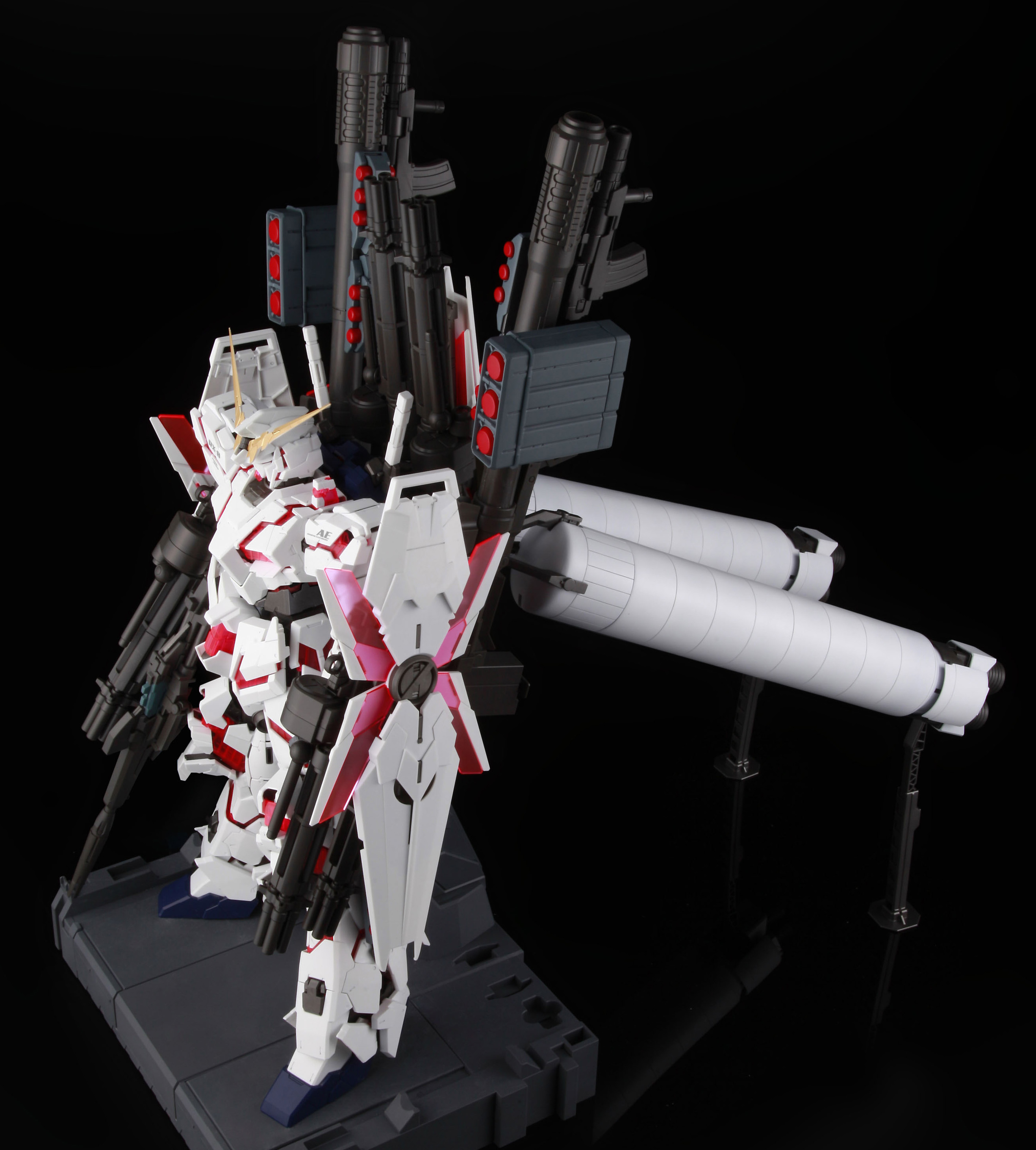 Pg 1 60 Full Armor Expansion Unit For Unicorn Gundam Sep Delivery Gundam Premium Bandai Usa Online Store For Action Figures Model Kits Toys And More