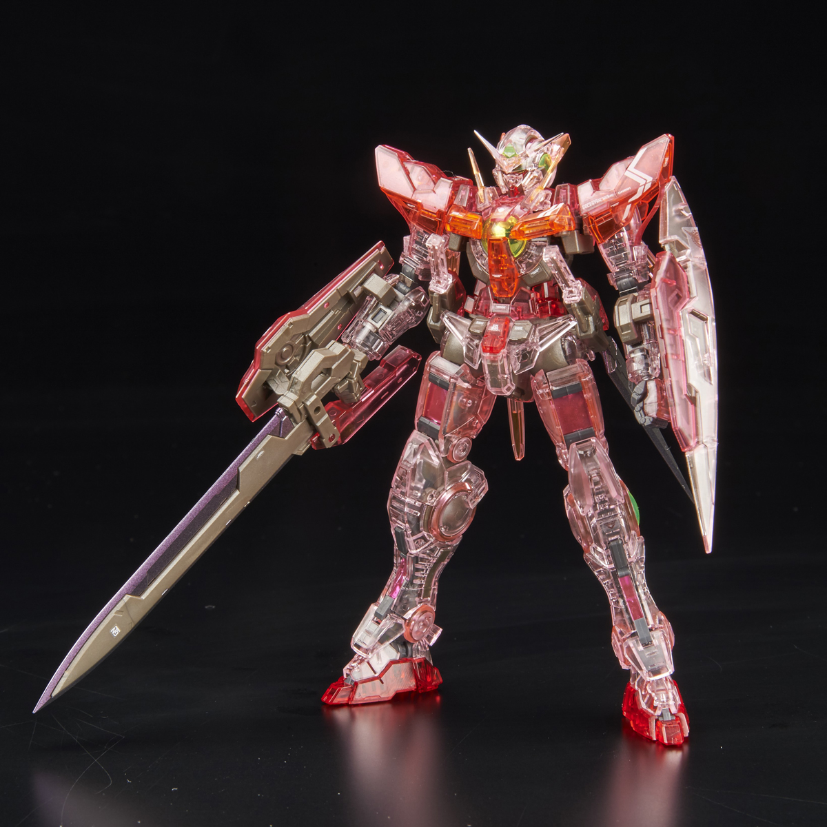 MG THE GUNDAM BASE Limited Gundam Exia [Clear Color] Goes on
