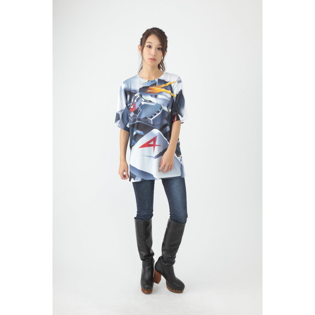  Mobile Suit Gundam: Char's Counterattack All-Over Print T-shirt - RX-93 ver. [May 2021 Delivery]