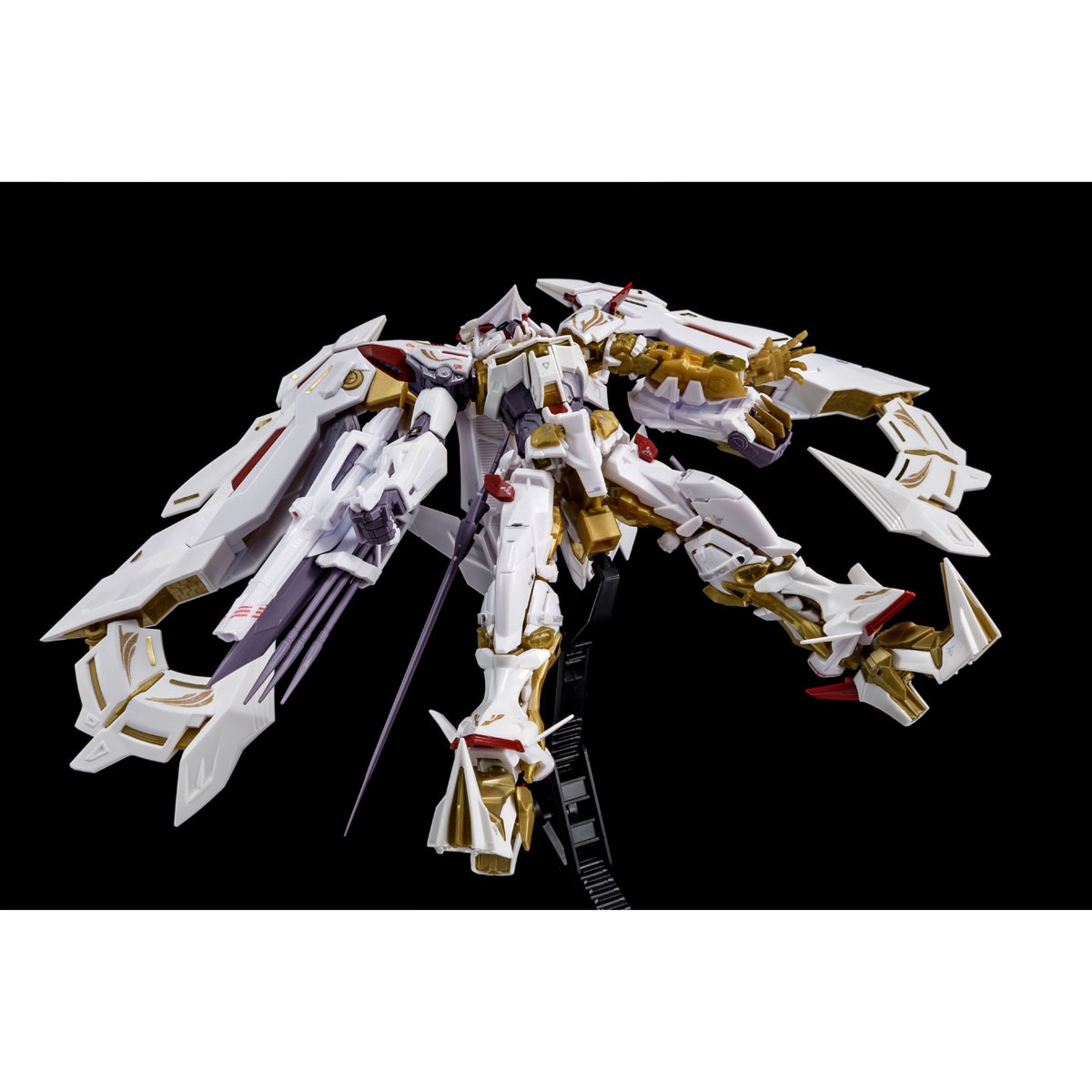 Amazon.com: Bandai RG 1/144 Gundam Astray Gold Frame Amatsu