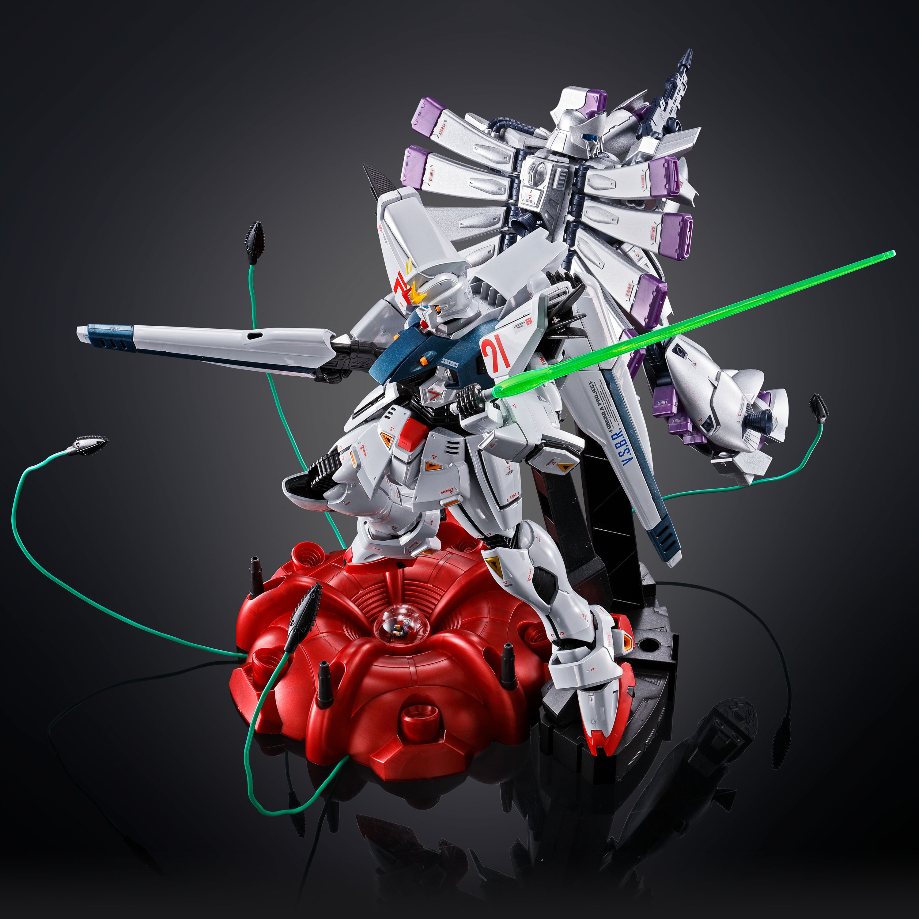 MG 1/100 GUNDAM F91 Ver.2.0 [TITANIUM FINISH] | GUNDAM | PREMIUM 