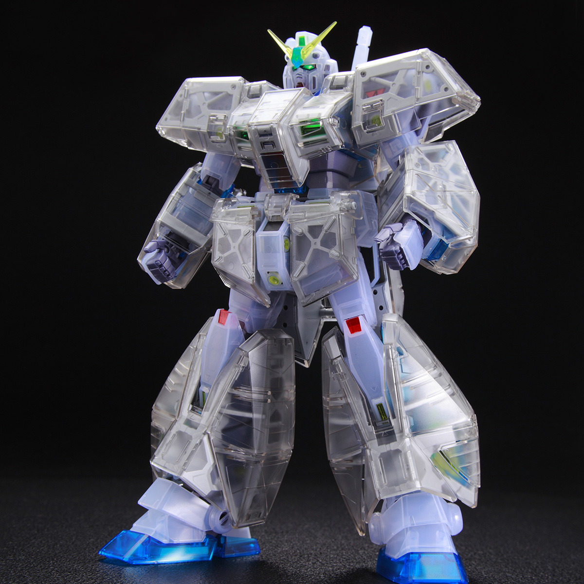 MG 1/100 GUNDAM NT-1 Ver.2.0 [CLEAR COLOR][Sep 2020 Delivery]