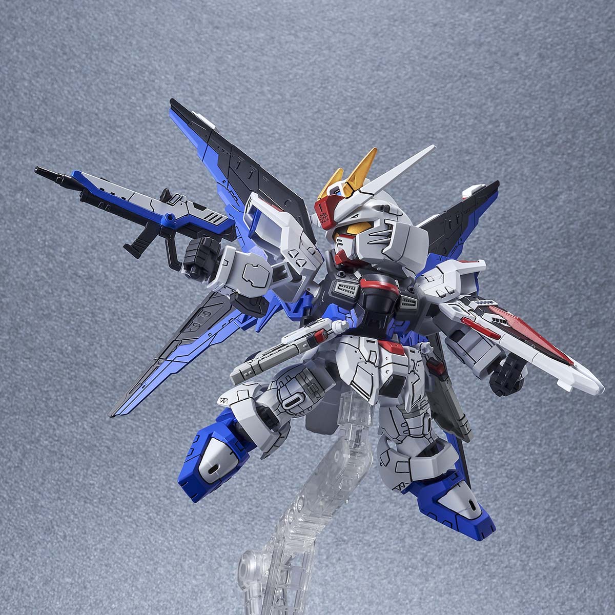 Sd Gundam Ex Standard The Gundam Base Limited Zgmf X10a Freedom Gundam Ver Gcp Gundam Premium Bandai Usa Online Store For Action Figures Model Kits Toys And More