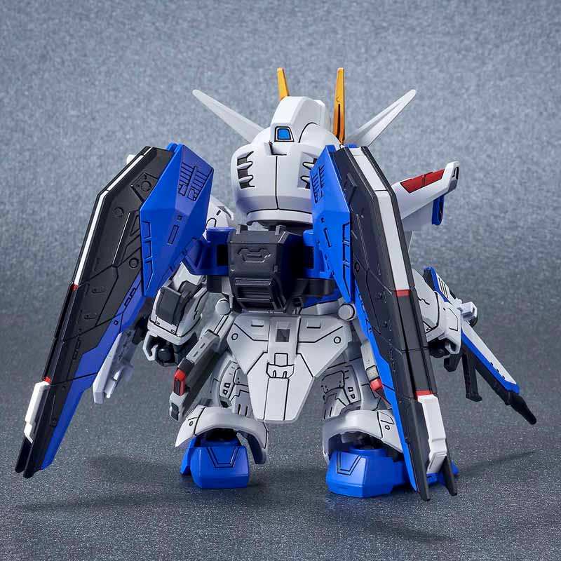 SD GUNDAM EX-STANDARD THE GUNDAM BASE LIMITED ZGMF-X10A FREEDOM GUNDAM Ver.GCP