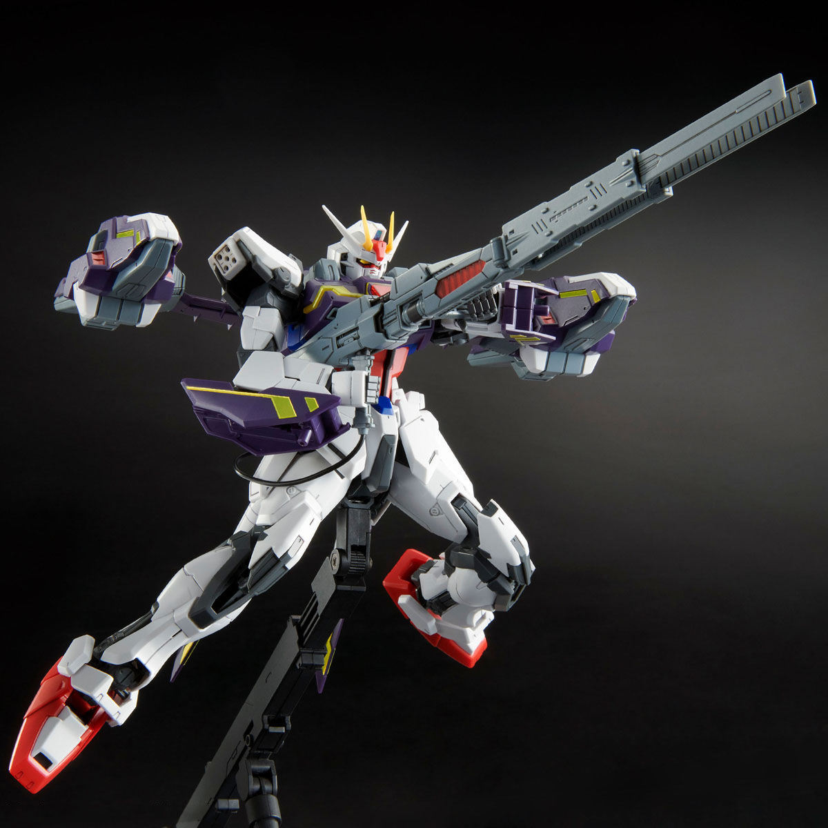 RM 1/100 Scale Action Figure Model Kit Bandai Hobby MG Aile Strike Gundam Ver