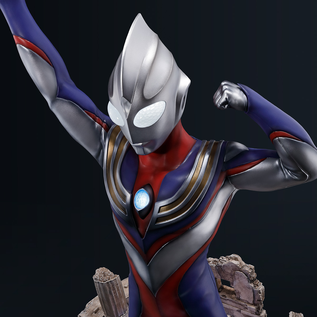 Ultraman Tiga Figure - N2603251001001 001