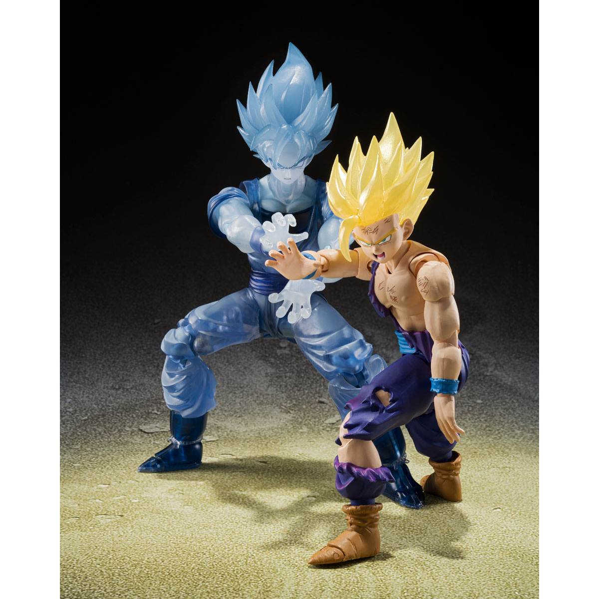 Shfiguarts Super Saiyan Son Goku And Super Saiyan Son Gohan Exclusive