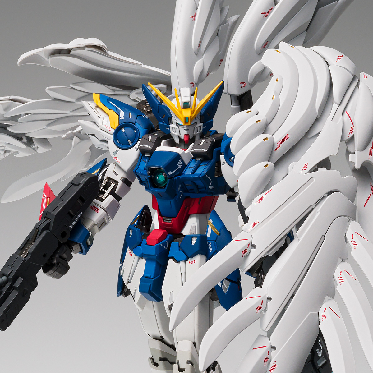 GUNDAM FIX FIGURATION METAL COMPOSITE WING GUNDAM ZERO EW Noble