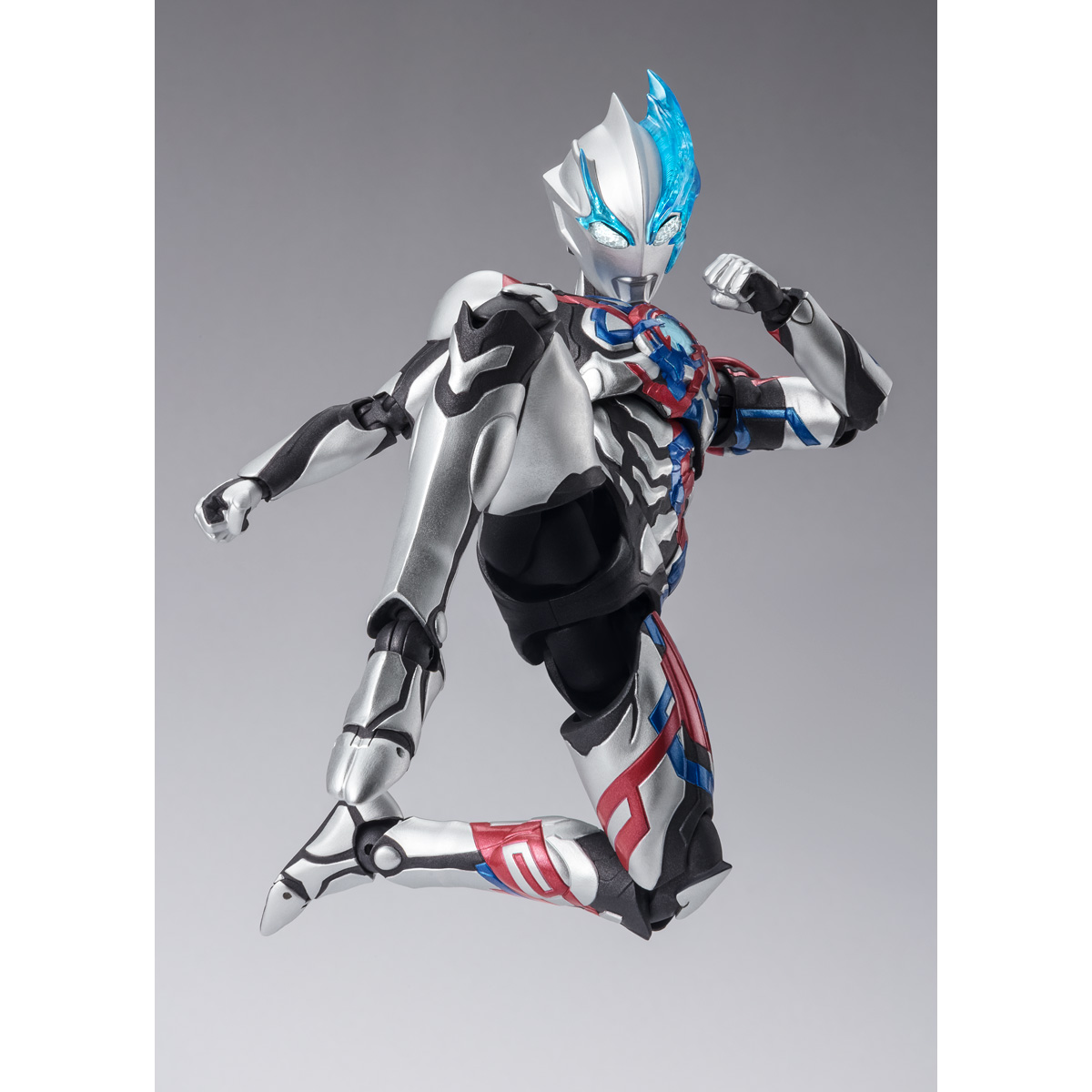 S.H.Figuarts ULTRAMAN BLAZAR | ULTRAMAN | PREMIUM BANDAI USA