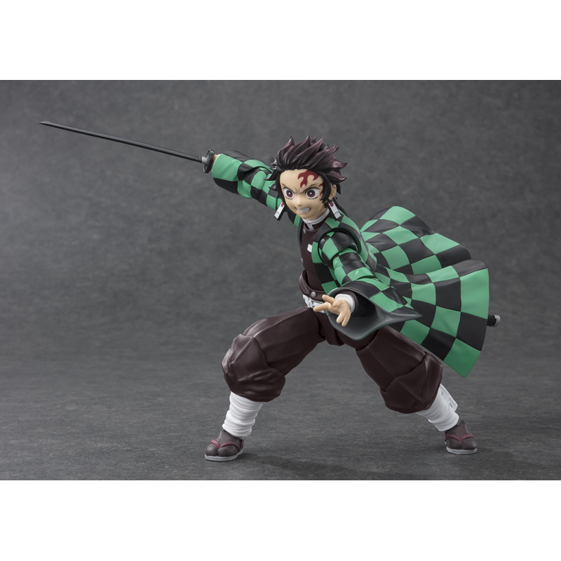 Figuarts deals tanjiro figure