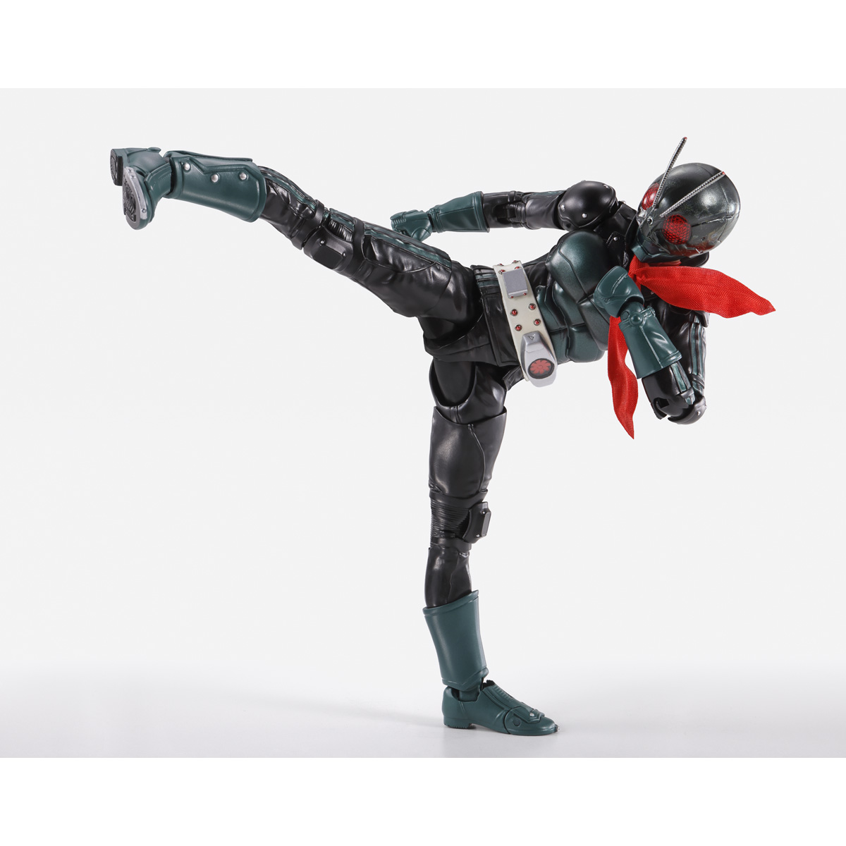 S.H.Figuarts (SHINKOCCHOU SEIHOU) MASKED RIDER No.1/HONGO TAKESHI (MASKED  RIDER THE NEXT)