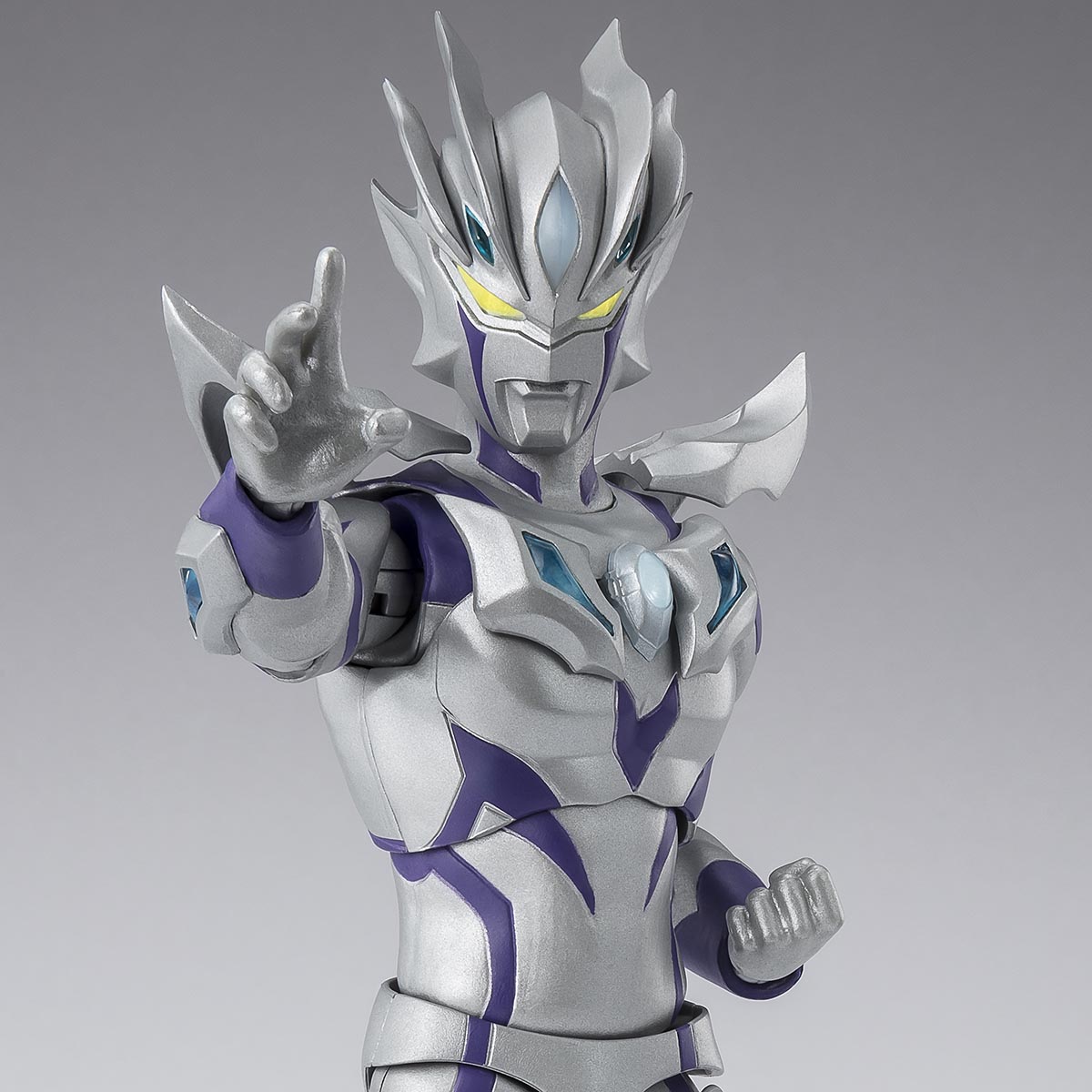 S.H.Figuarts ULTRAMAN ZERO BEYOND (ULTRAMAN NEW GENERATION STARS Ver.)