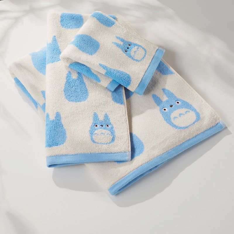 My Neighbor Totoro Medium Blue Totoro Towel Ghibli Bundle