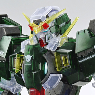 MG 1/100 THE GUNDAM BASE LIMITED GUNDAM DYNAMES[CLEAR COLOR]