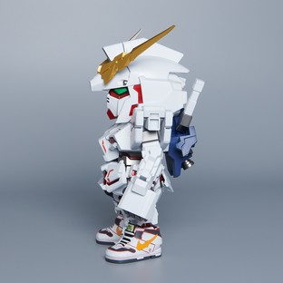 gundam x nike sb figure