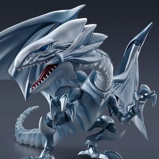 S.H.MonsterArts Blue-Eyes White Dragon