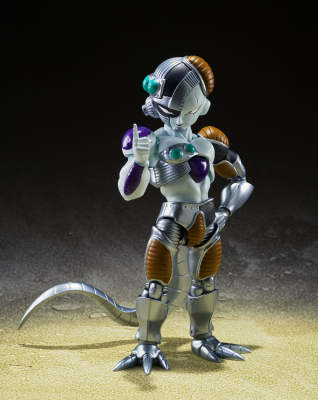 Mecha Frieza Figure