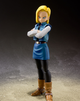 ANDROID 18 Event Exclusive Color Edition Figure