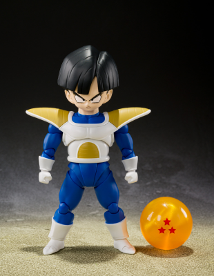 SON GOHAN BATTLE CLOTHES Figure